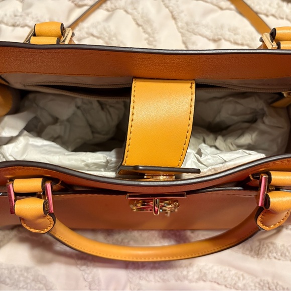 Michael Kors Luxe Camel Leather Satchel with Gold Hardware + Matching wallet - Picture 7 of 7